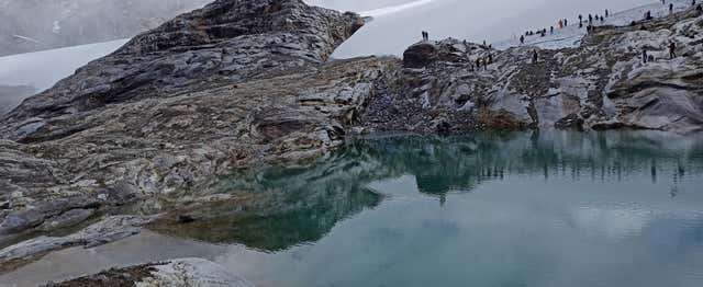 Trekking por el Nevado Raura + Baños termales de Churín