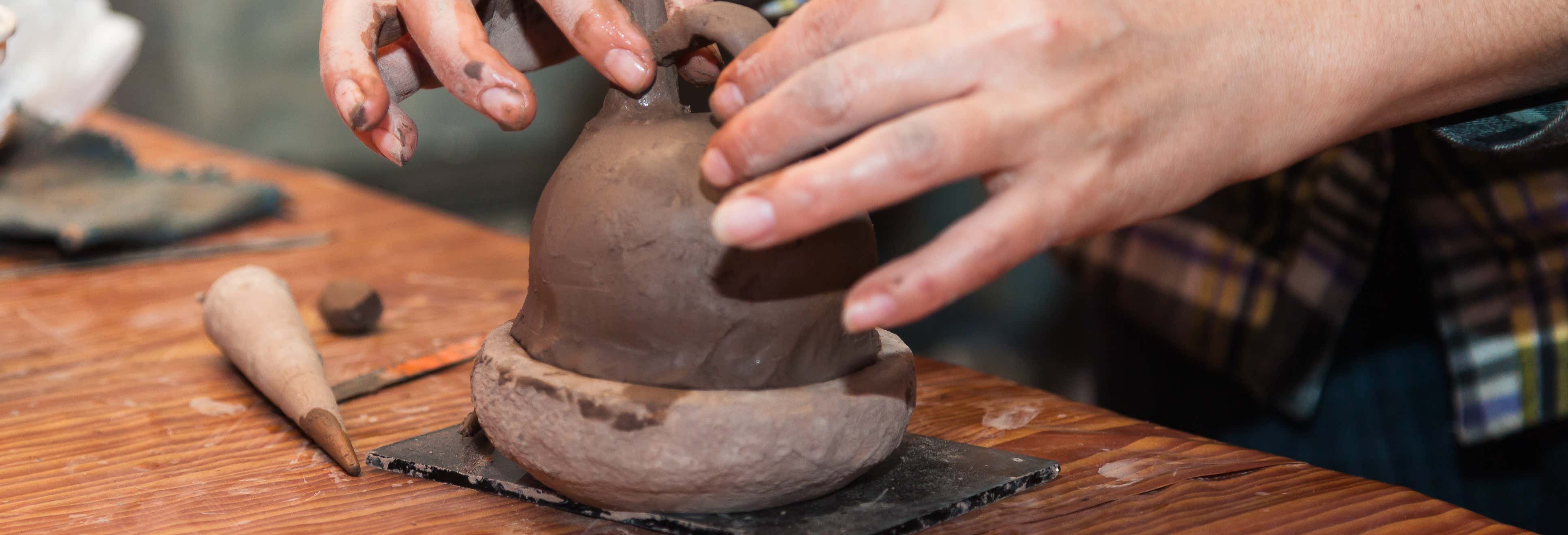 Tour del Museo Antonini + Laboratori di ceramica e oro