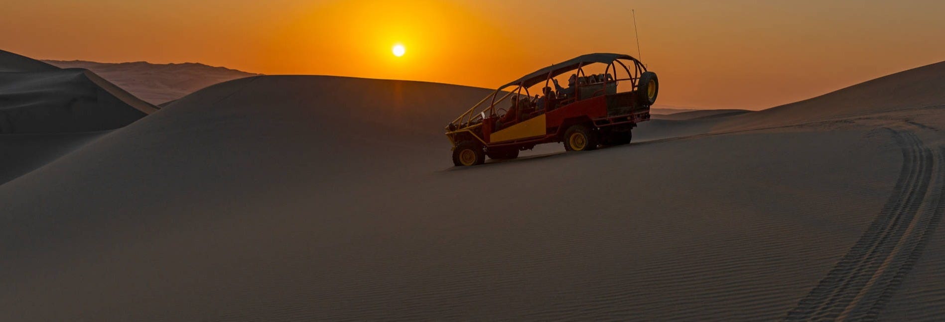 California Desert Buggy Tour & Sandboarding