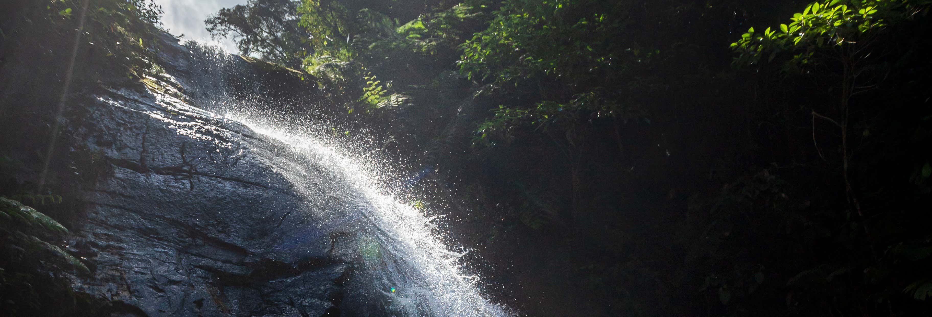 Salto de la Bruja Waterfall Day Trip