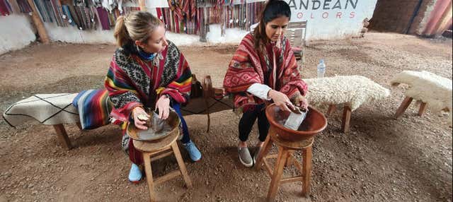 Visita alla comunità Racchi Ayllu + Laboratorio tessile andino