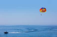 Parasailing in Albufeira