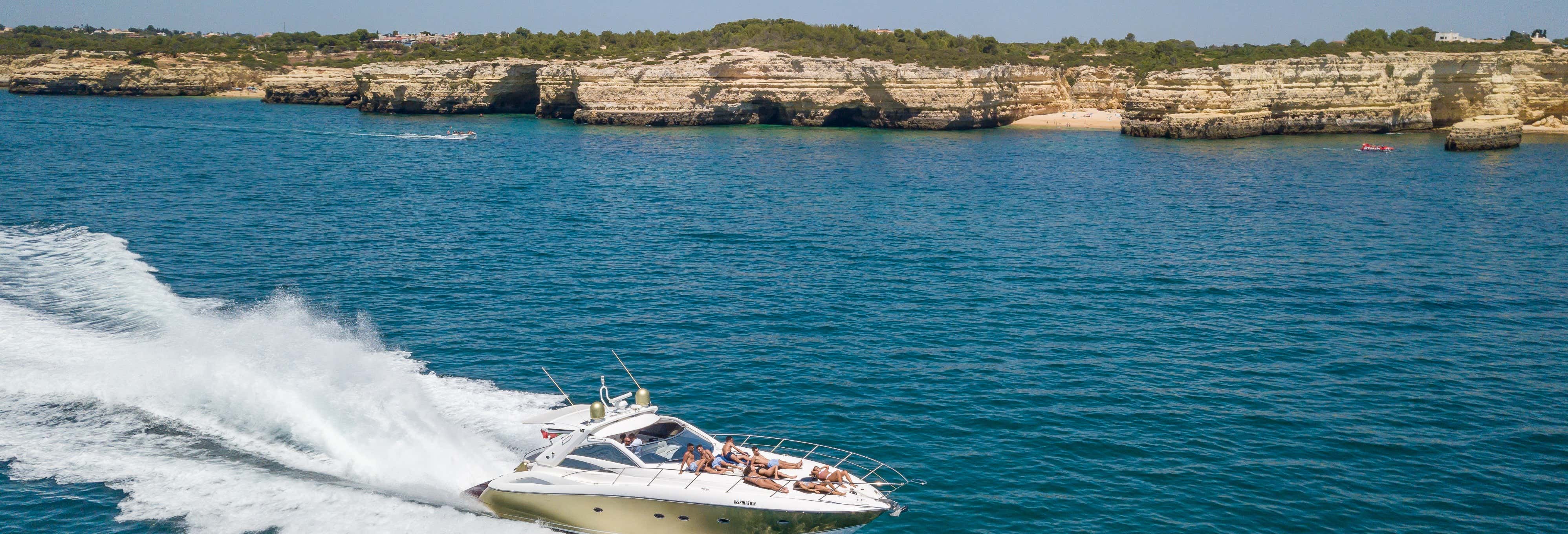 Giro in yatch privato ad Albufeira