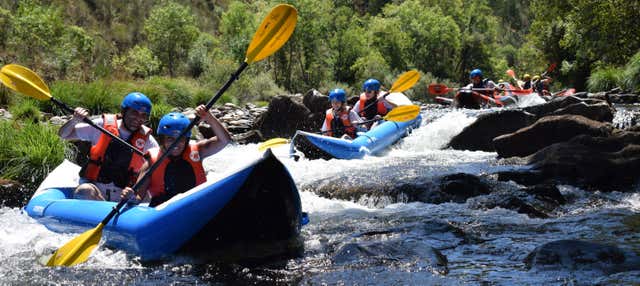 Rafting in canoa sul fiume Paiva + Tour di Aldeia da Paradinha in 4x4