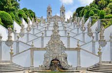 Tour privado por Braga com guia em português