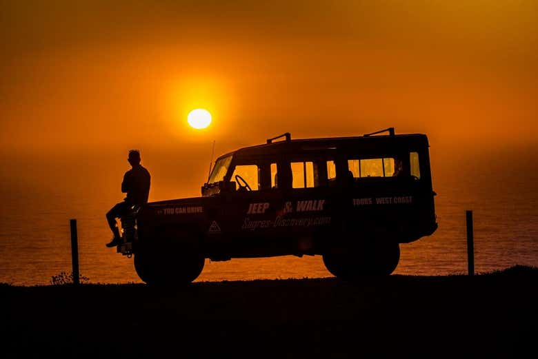 Sagres Coast Sunset Jeep Tour
