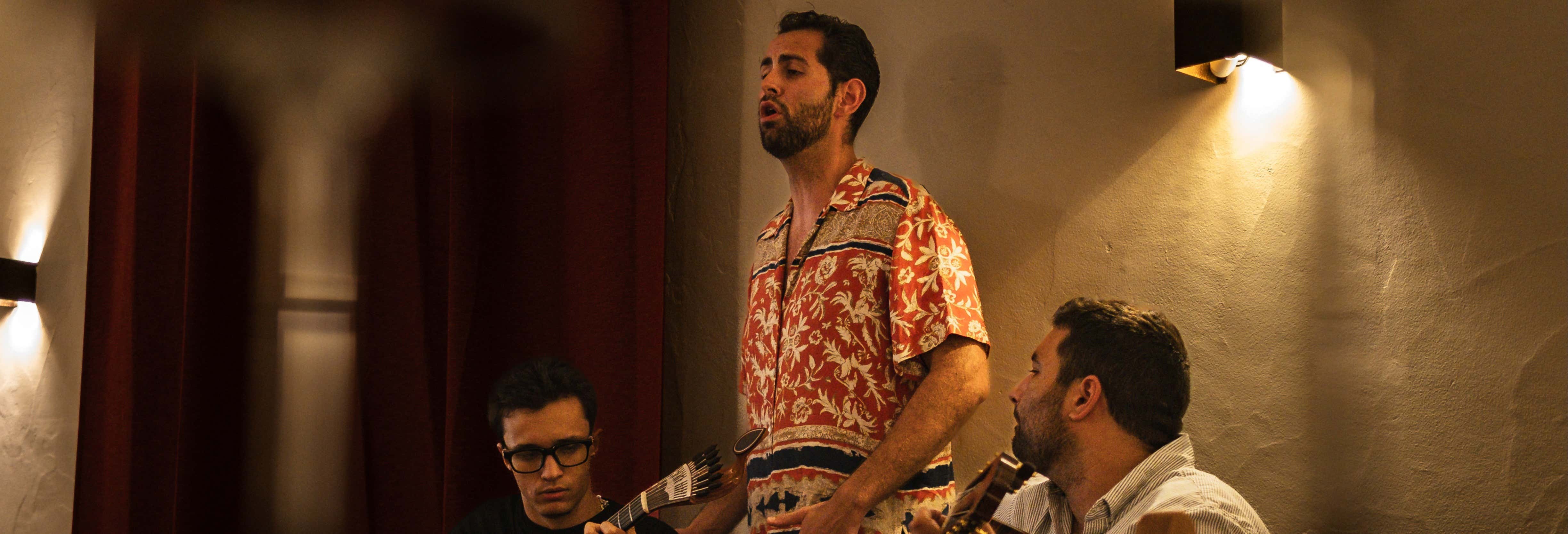 Dinner + Fado Show in Canto do Poeta