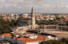 Excursão privada a Óbidos, Fátima, Nazaré e o Mosteiro da Batalha