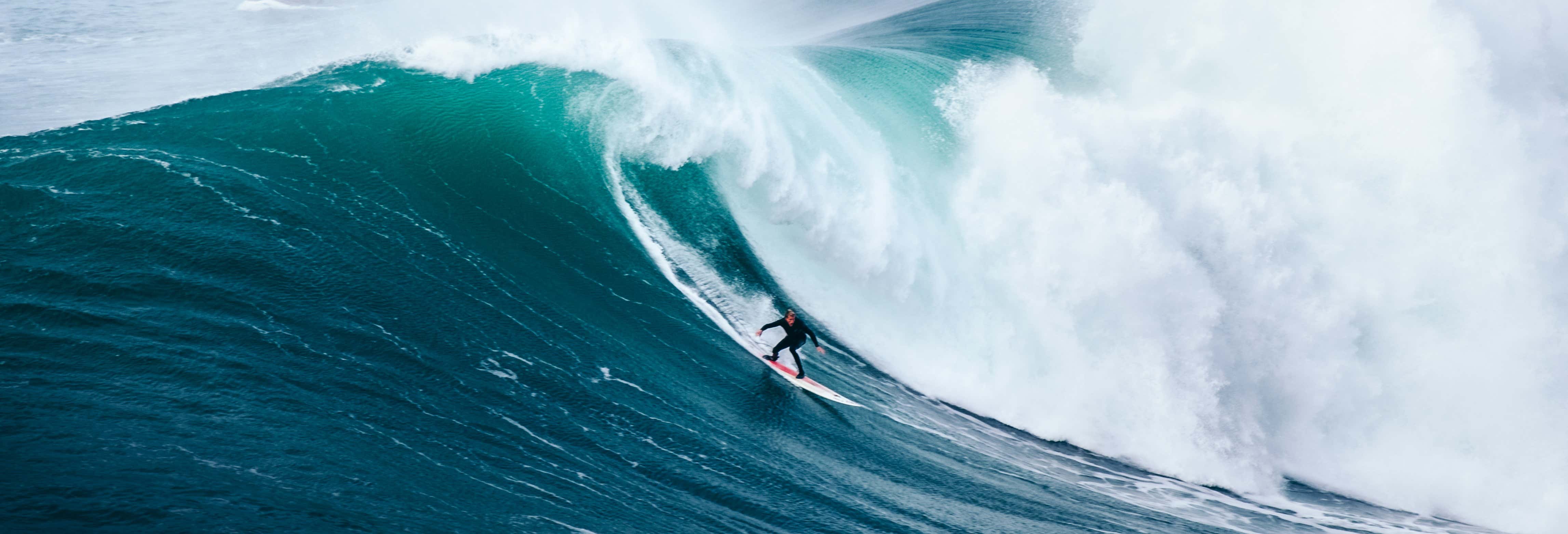 Nazaré Surf School