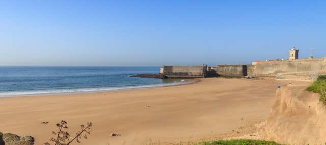 Paddle surf sulla costa di Lisbona