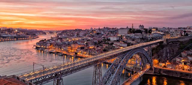 Crucero de los seis puentes al atardecer con aperitivo