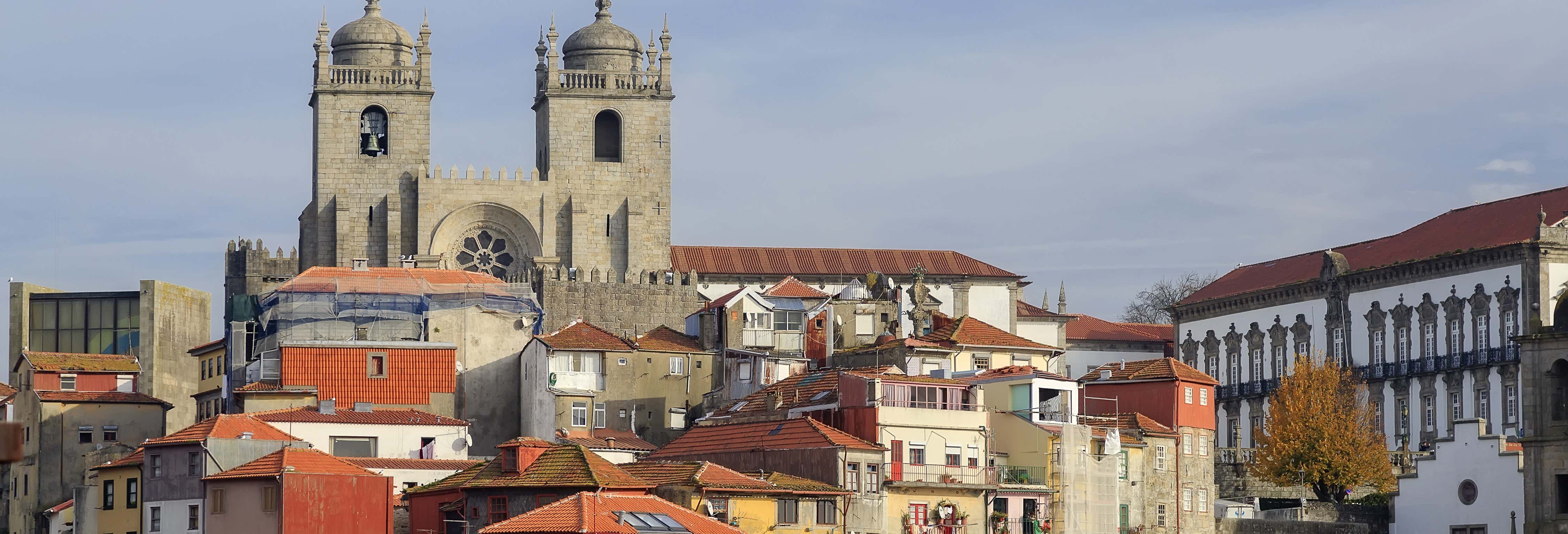 Visita guiada pelo Porto + Adegas