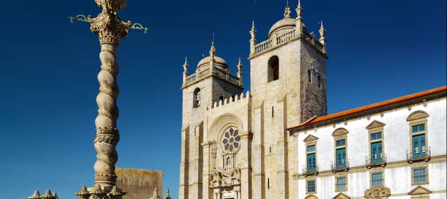 Tour privato di Porto in auto d'epoca