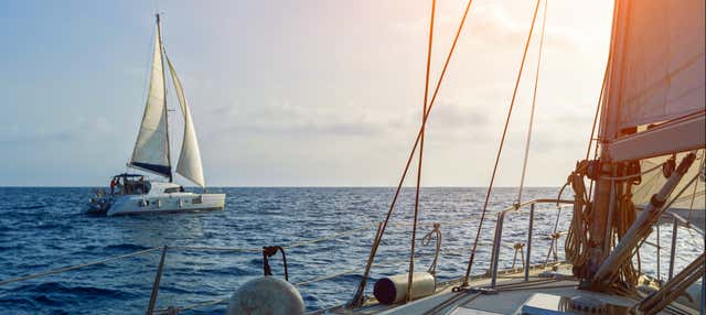 Noleggio di barca a vela con skipper a Portimão