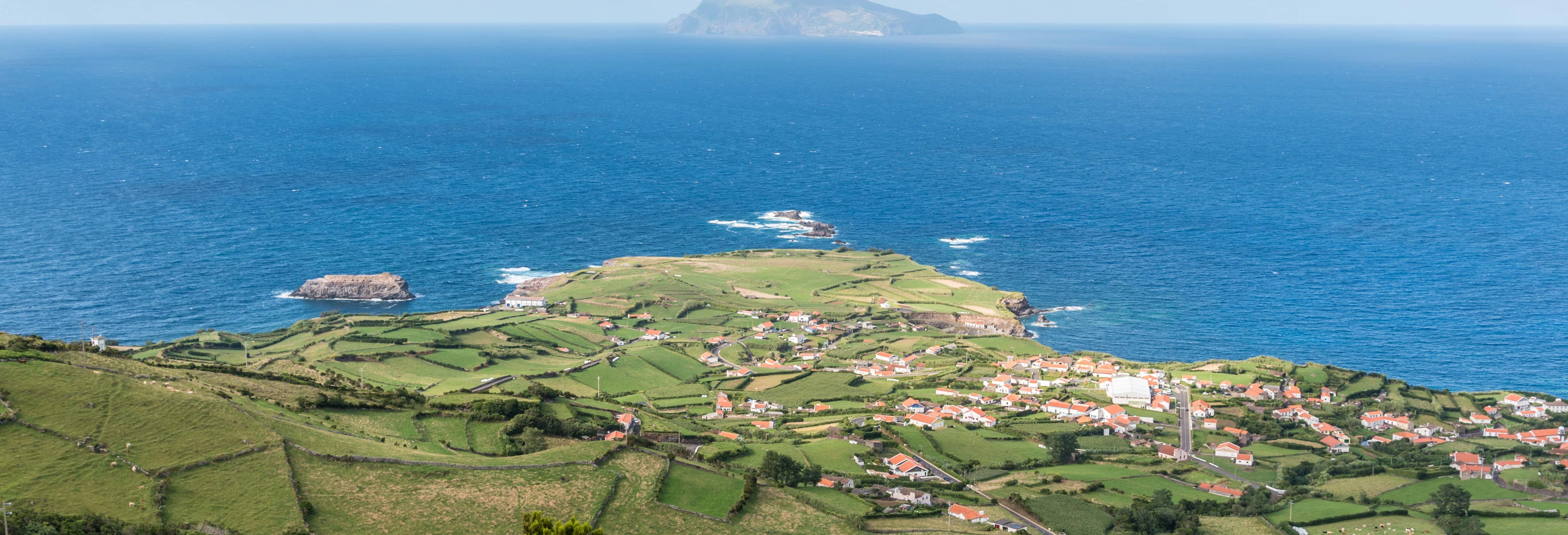 Flores Island Viewpoints Tour