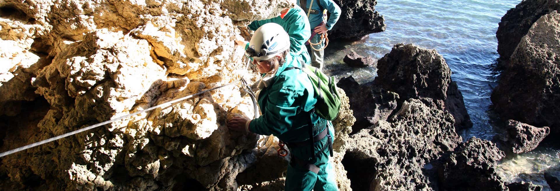 Caving Lapa Verde Cave