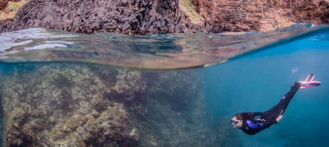 Snorkeling a Santa María