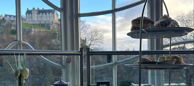 Tè pomeridiano con vista sul Castello di Edimburgo