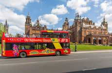 Glasgow Hop-On Hop-Off Tourist Bus