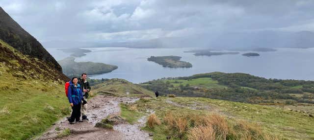 Trilha pelo Loch Lomond
