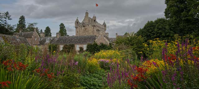 Parco Nazionale Cairngorms, Clava Cairns e castello di Cawdor