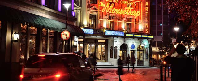 Paseo nocturno por el Londres actual