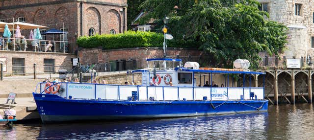 Giro in barca a York