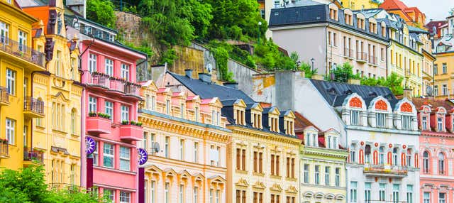 Excursión a Karlovy Vary con entradas al funicular y torre de Diana