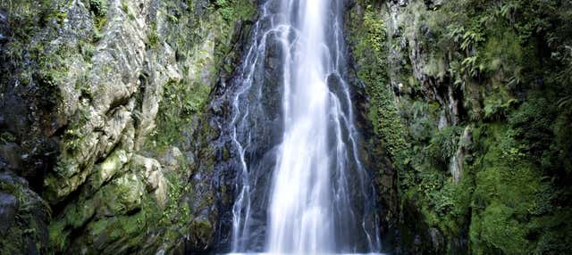 Escursione alla cascata di Aguas Blancas
