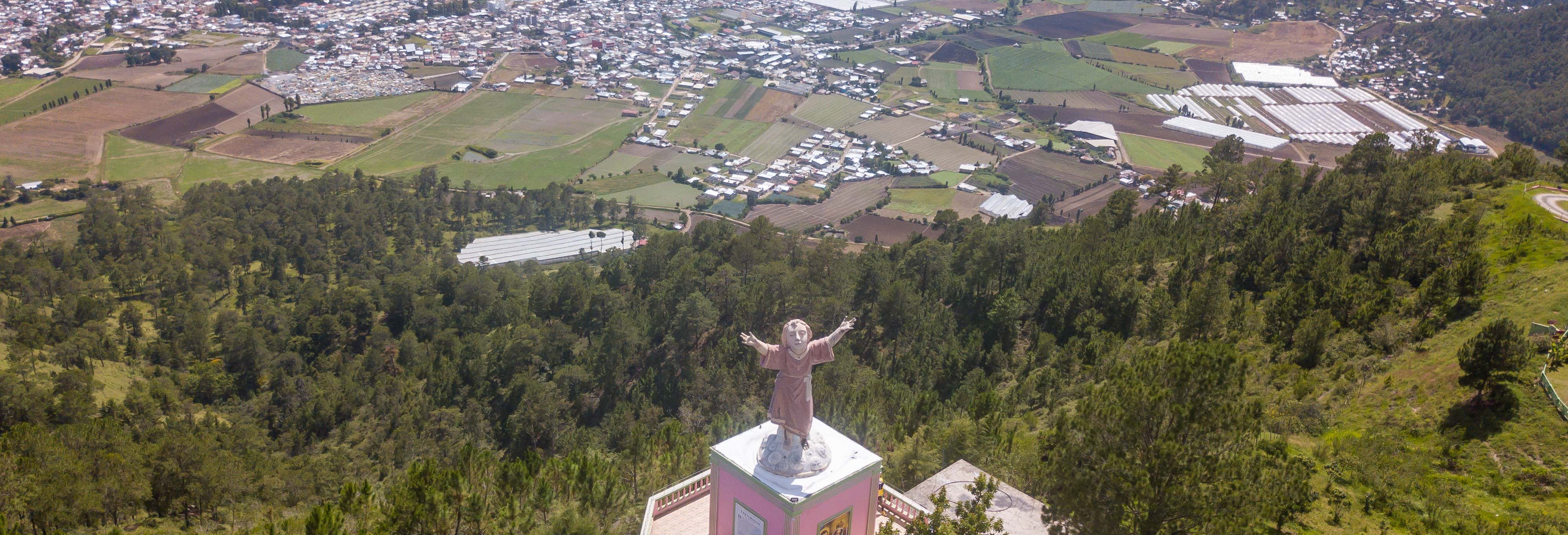 Tour di Constanza e il Divino Niño