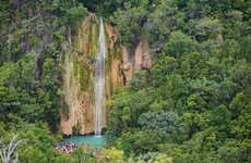 El Limón Waterfall Hiking Activity