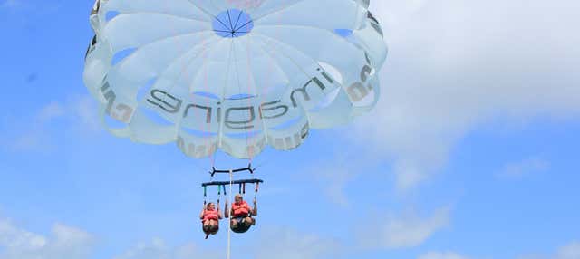 Parasailing a Puerto Plata
