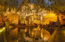 Cueva de las Maravillas & Altos de Chavón Tour