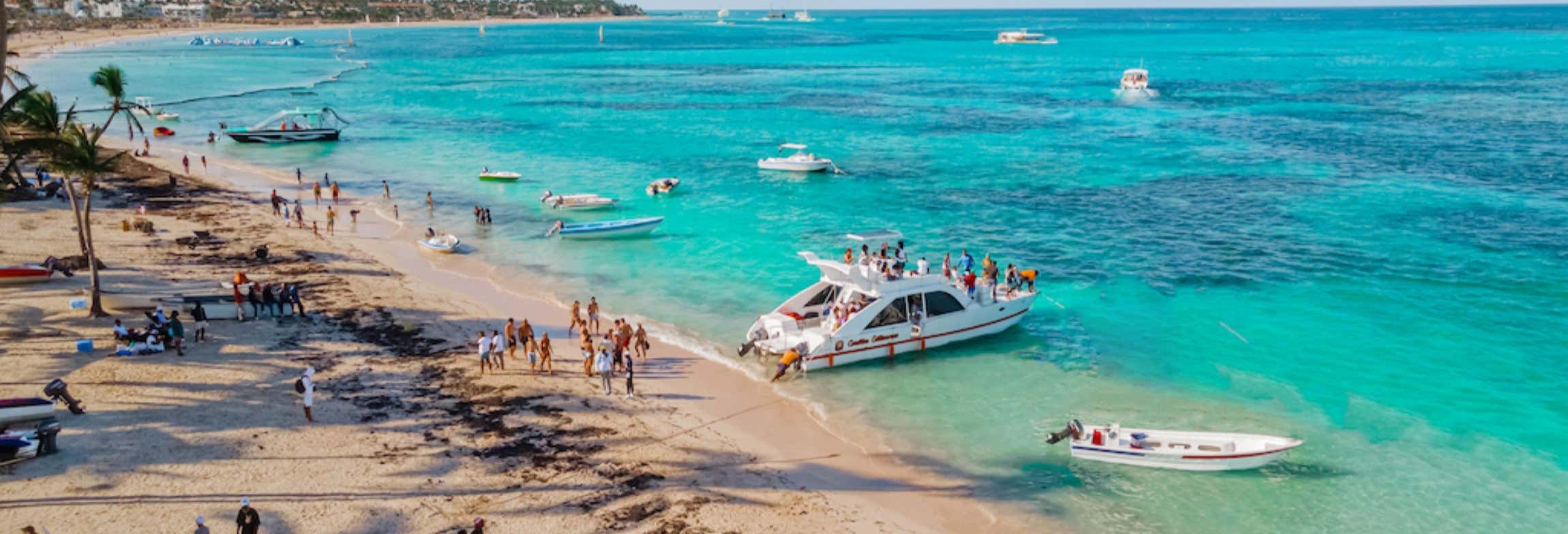 Giro in catamarano a Punta Cana + Snorkeling