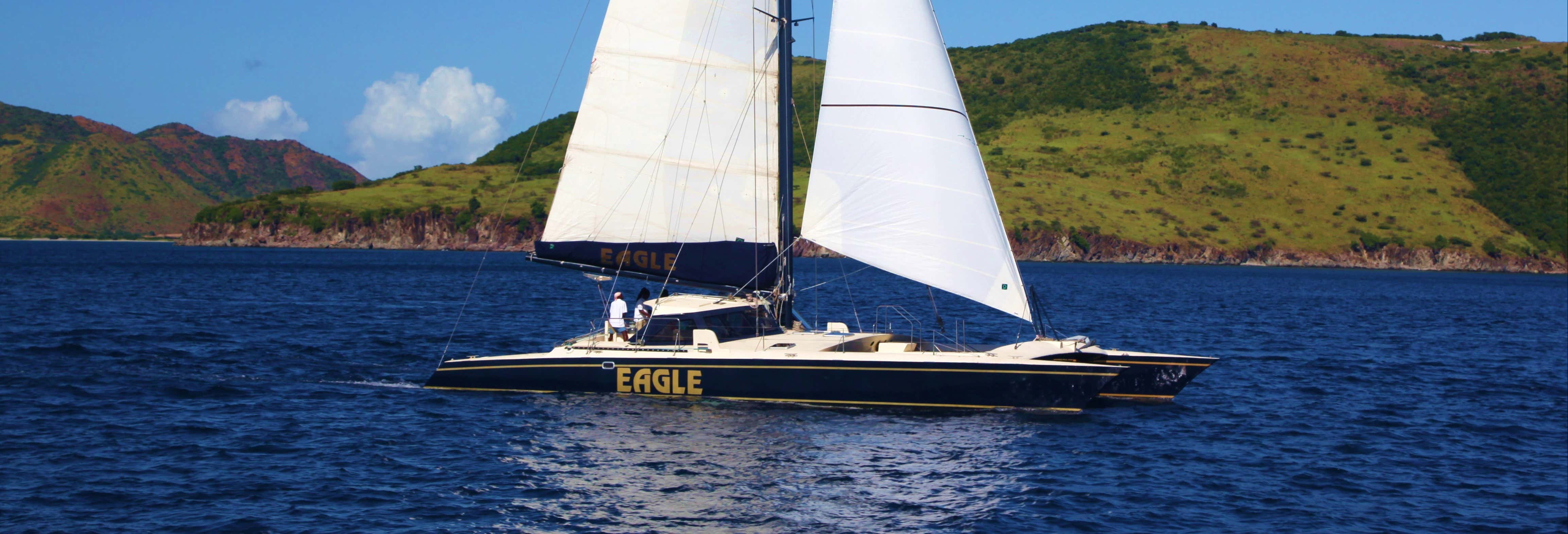 Giro in catamarano con snorkeling al tramonto