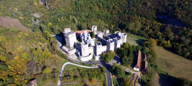 Monastero di Manasija, grotte di Resava e cascate di Lisine