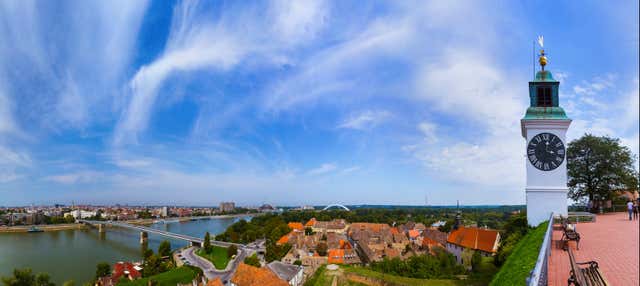 Escursione a Novi Sad, Fruška Gora e Sremski Karlovci con degustazione di vini