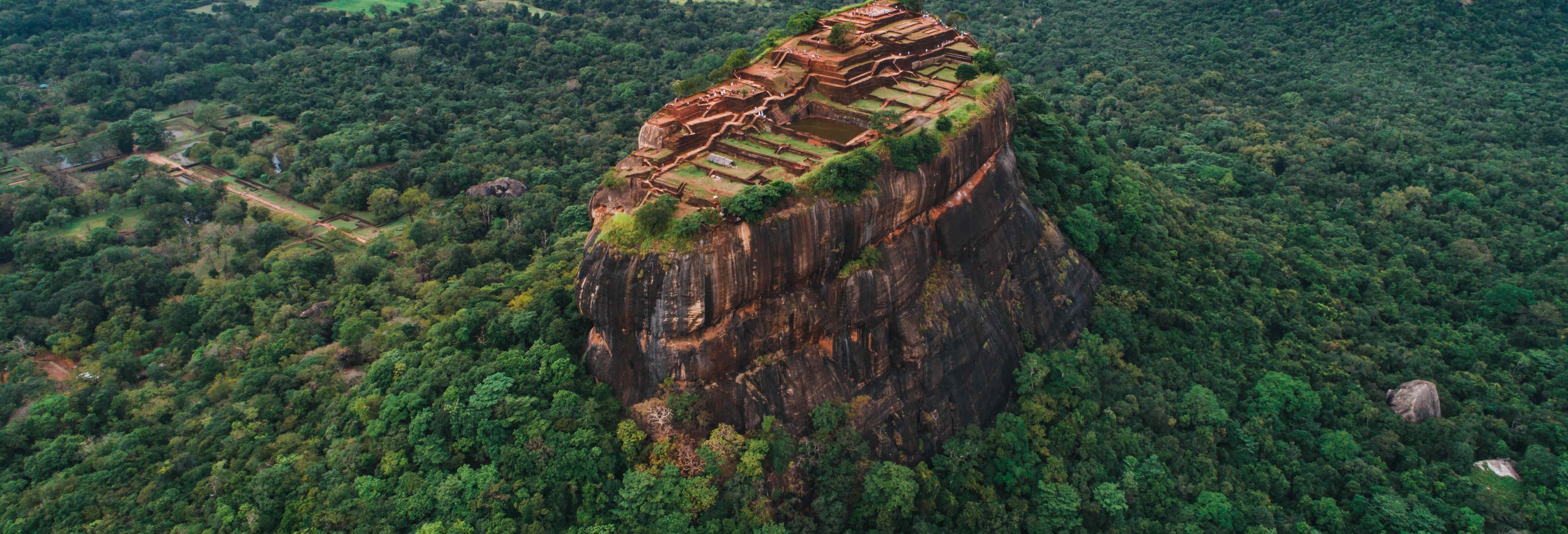 Escursione privata a Sigiriya e Dambulla