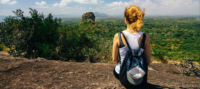 Tour privato di Pidurangala e del villaggio Hiriwaduna