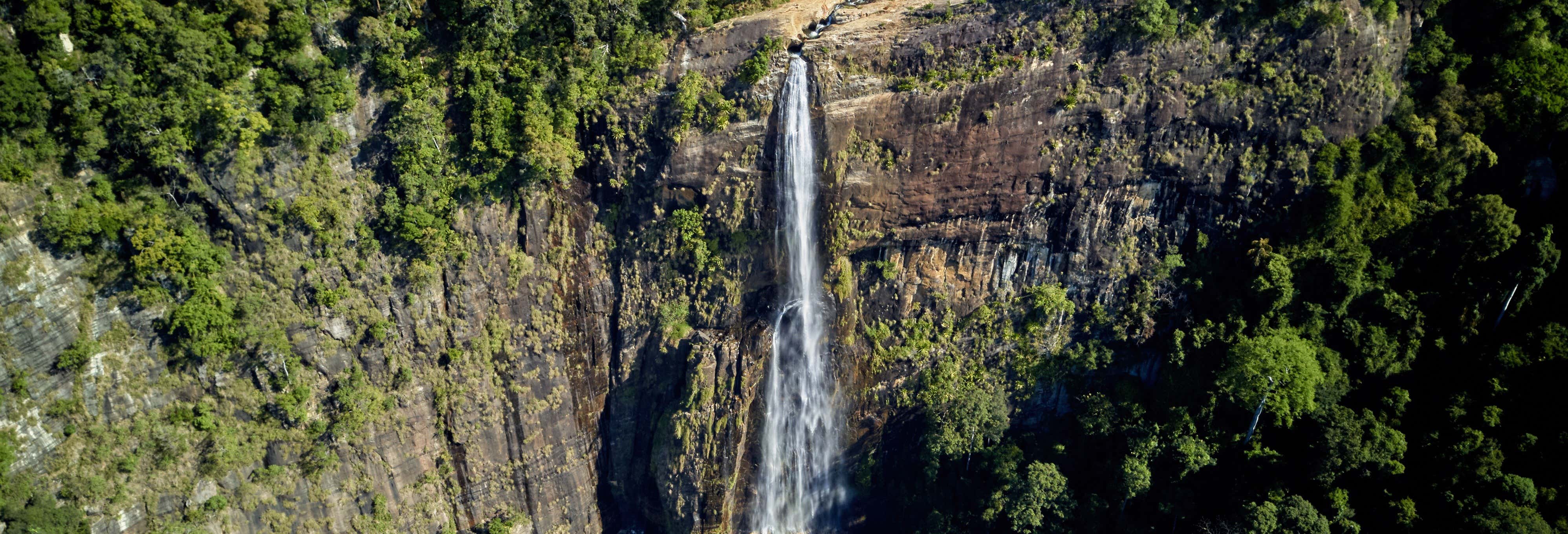 Escursione privata alle cascate di Diyaluma