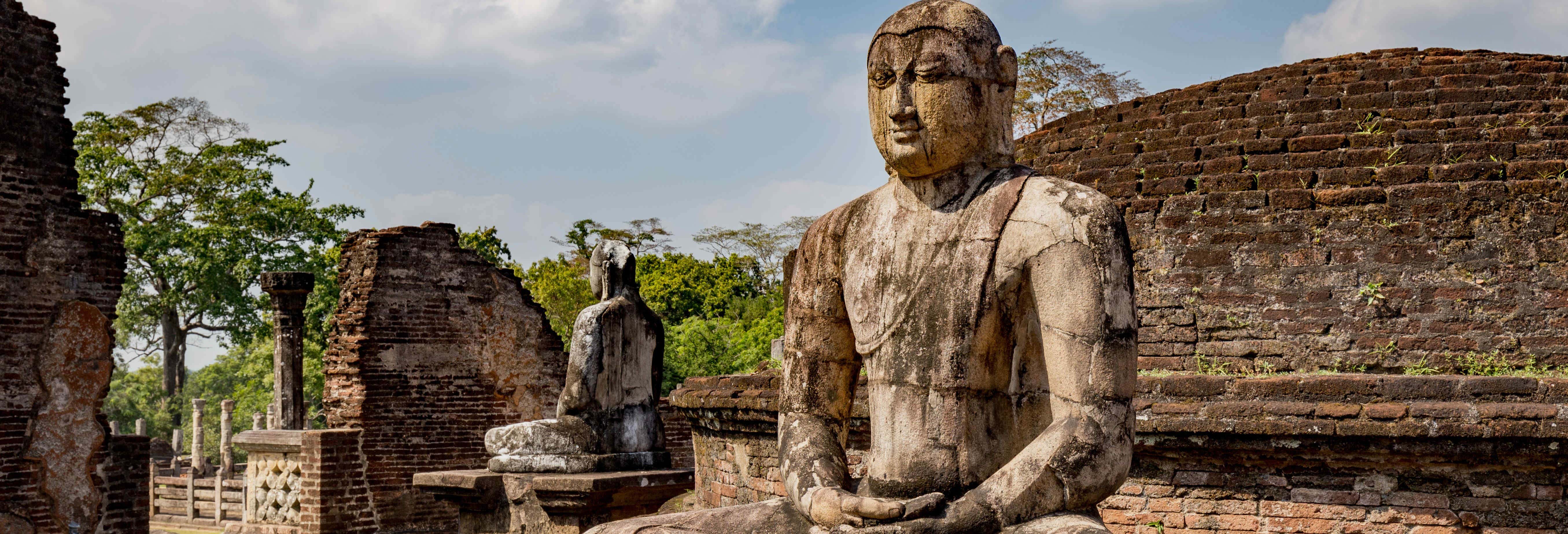 Tour privato di 2 giorni a Sigiriya, Dambulla e Polonnaruwa