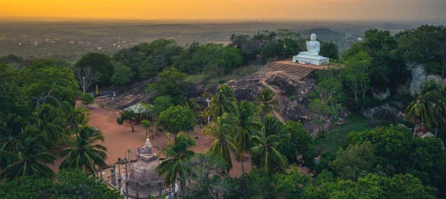 Escursione privata ad Anuradhapura