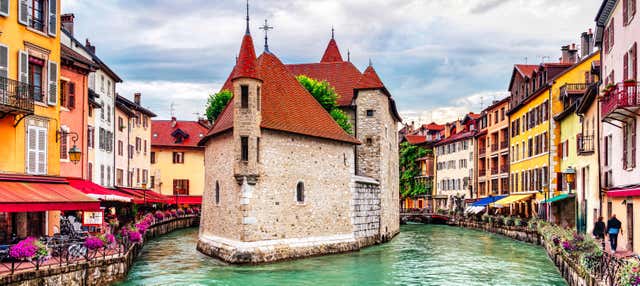 Tour di Annecy e Ginevra