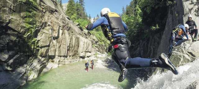 Descenso de cañones en Grimsel
