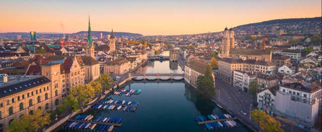 Visite dans Zurich au coucher du soleil + Dîner de fondue