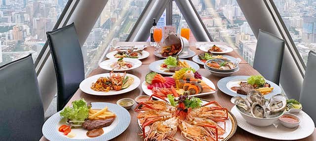 Cena al Baiyoke Sky Hotel