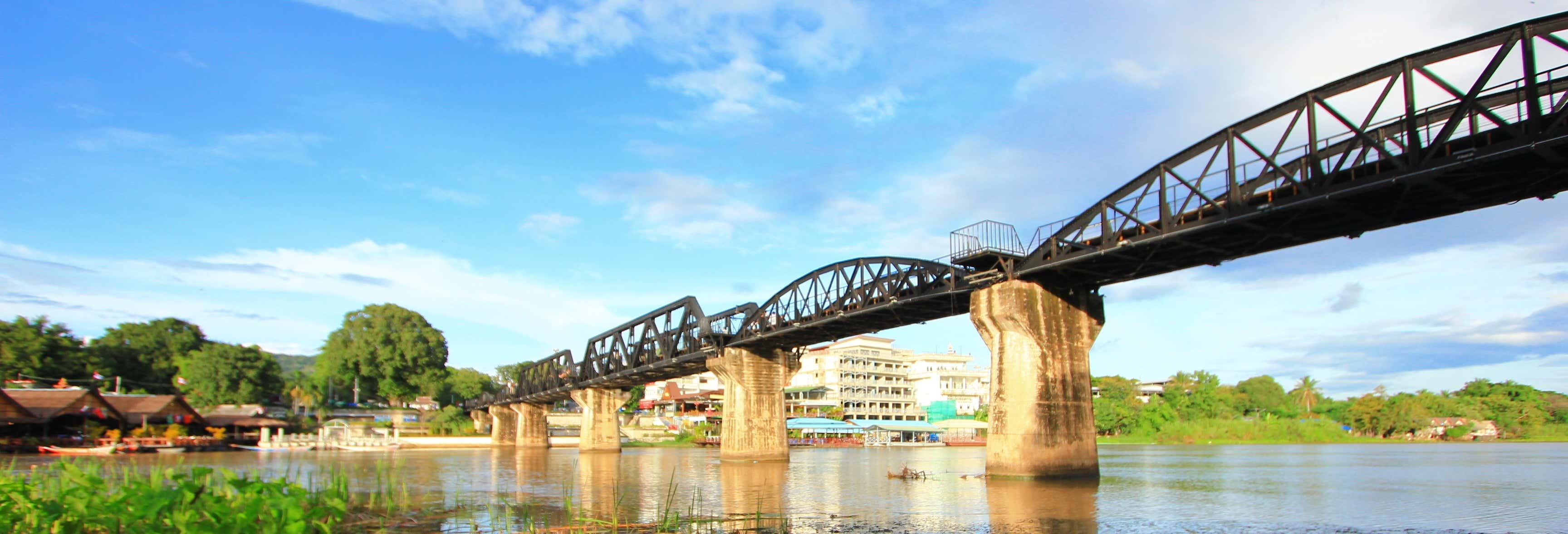 Day Trip to the Damnoen Saduak Floating Market & River Kawai