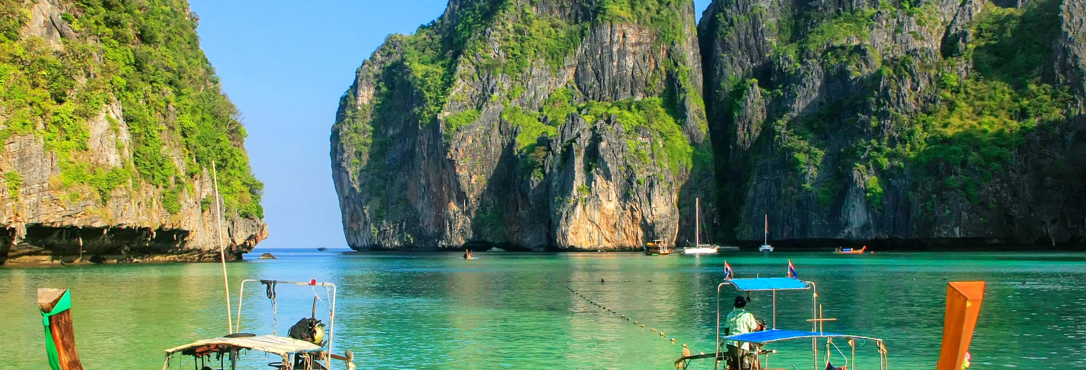 Transfer às ilhas Phi Phi de lancha