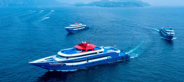 Traghetto per le isole Phi Phi