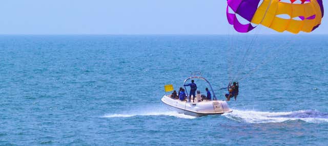 Avventura acquatica nella baia di Pattaya